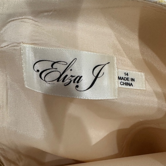 Cocktail dress - Picture 3 of 3